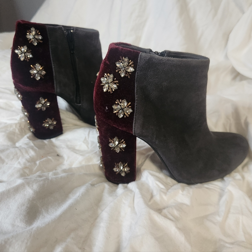Farylrobin Rhinestone Encrusted Velvet Accent Booties. SIZE 7.5